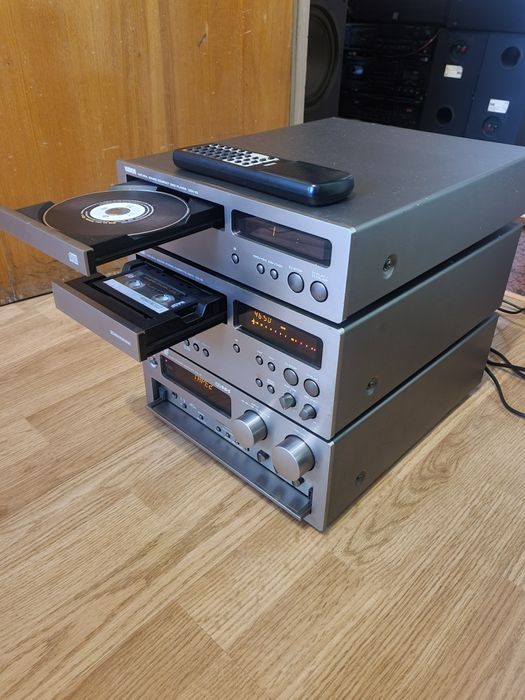 Sistem linie midi Yamaha Rx 10 , CDx10 , Kx10 , Cd , tape , amp