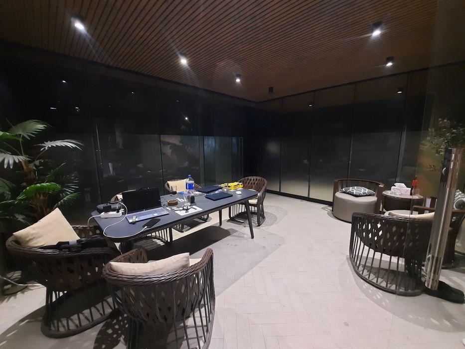 Ц-1 Женеве Вок | 50кв - нежилое помещение Аренда