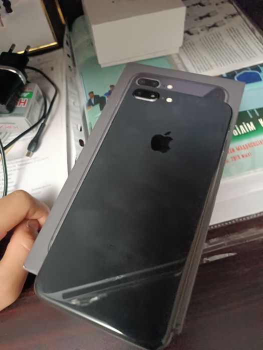 Айфон 8плюс продам