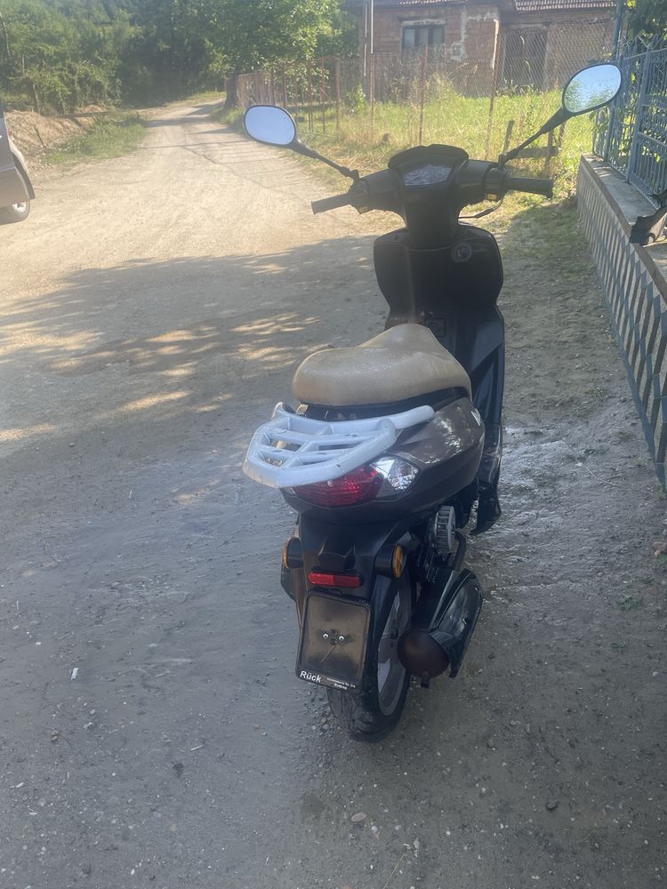 Vand scuter Peugeot KISBEE