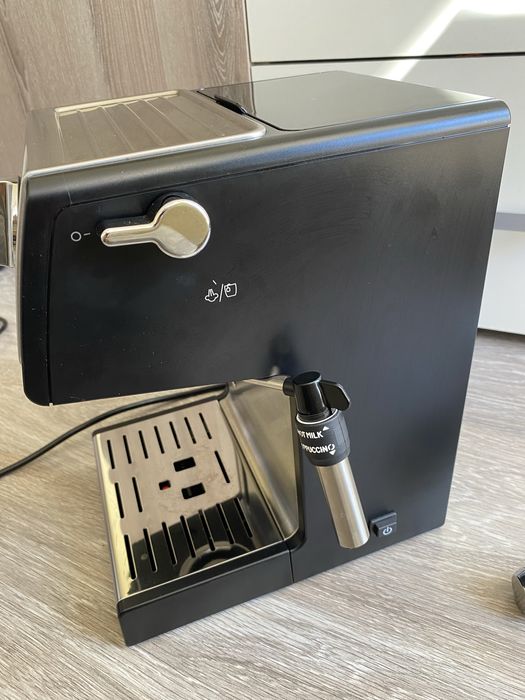 Кафемашина DeLonghi ECP 35.31 иникс в гаранция