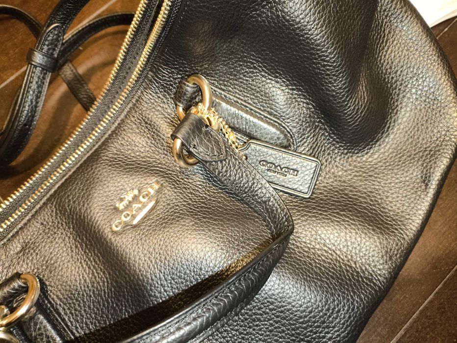 Кожена чанта Coach , нова, с допълнителна дълга дръжка