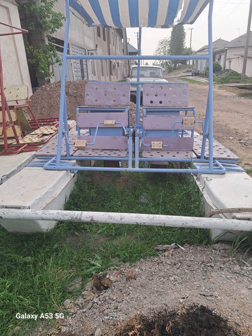 Катамаран симени