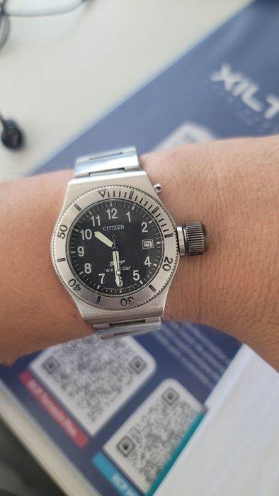 Ceas rar Citizen Oxy pe baterie