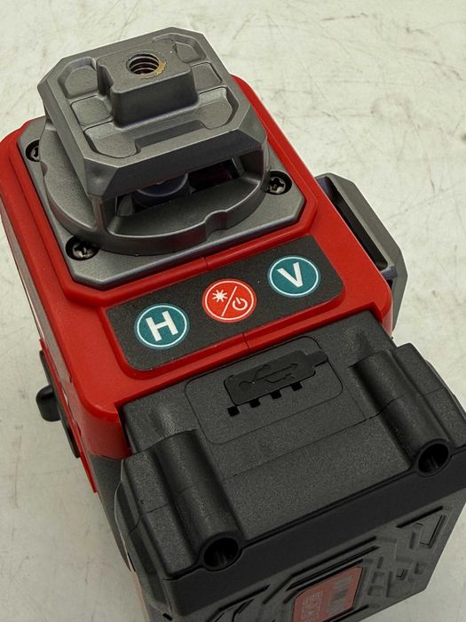 Лазерный уровень D-MAX DM-16X, 35 м, 515–16 нм, до 8 часов