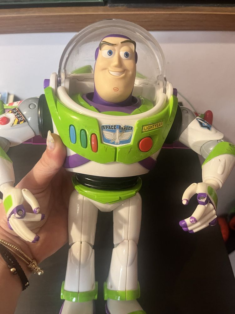 Jucarie interactiva Buzz Lightyear