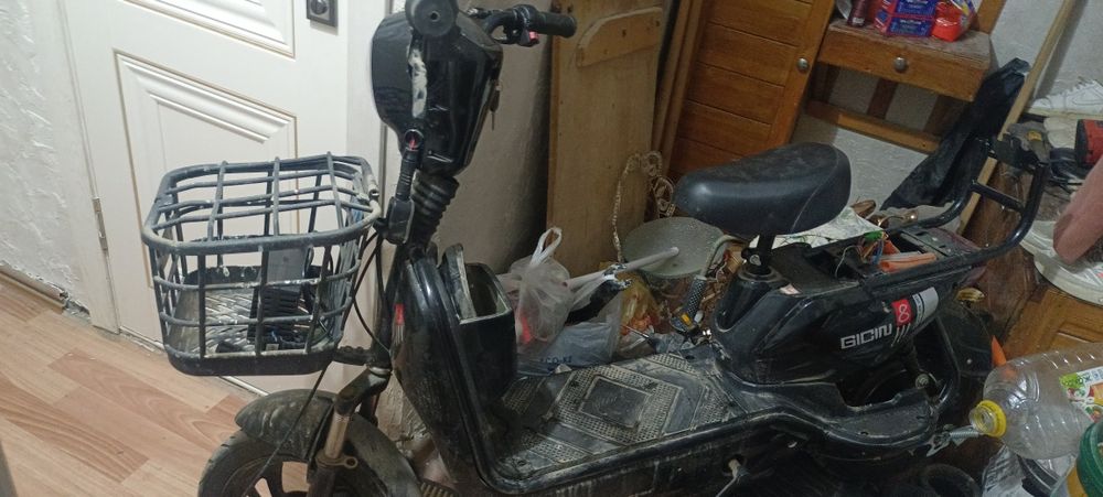Продам електровелик не рабочем состояния
