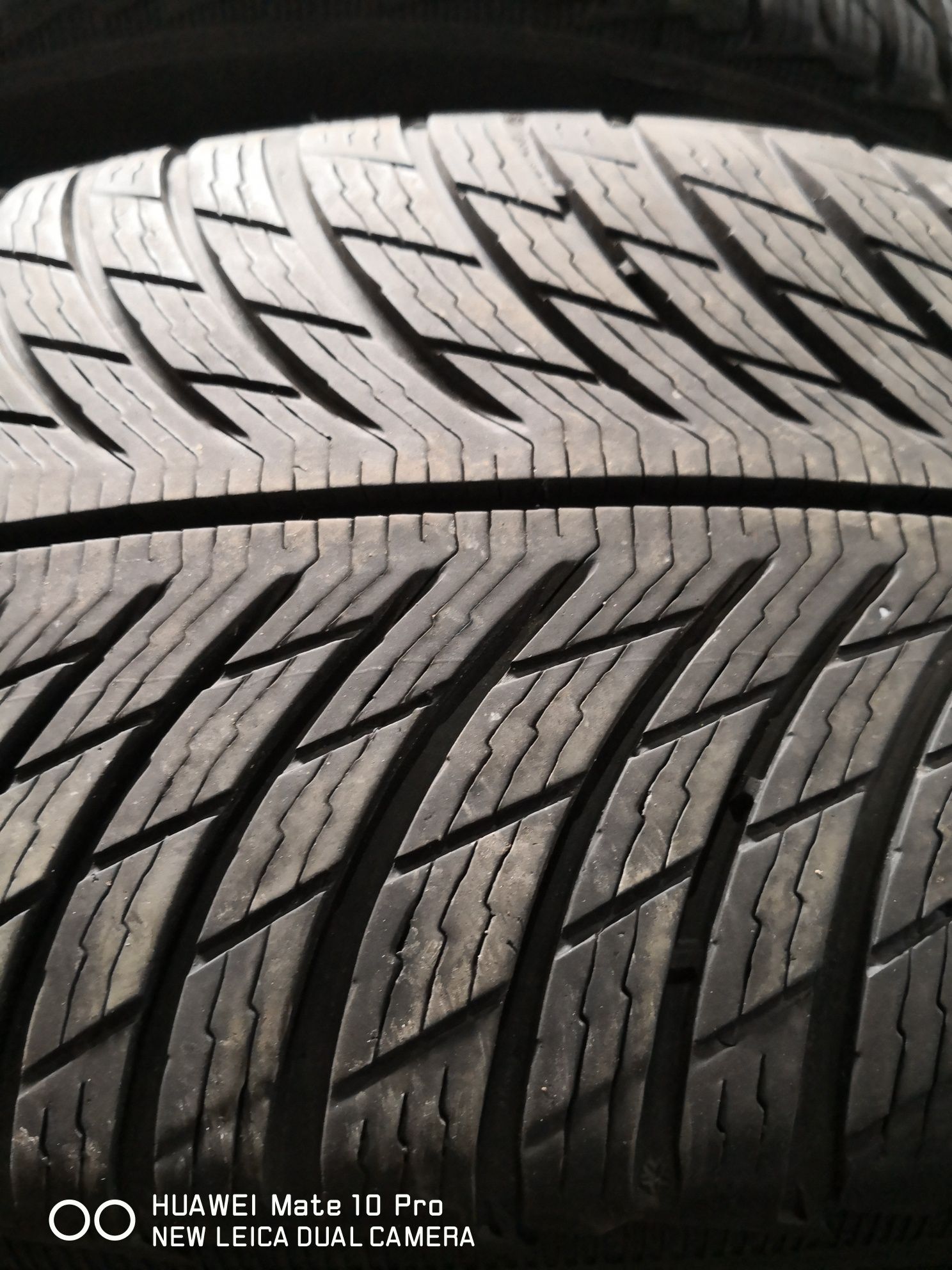 225 60 18 Michelin dot 20 като нови 18 цола