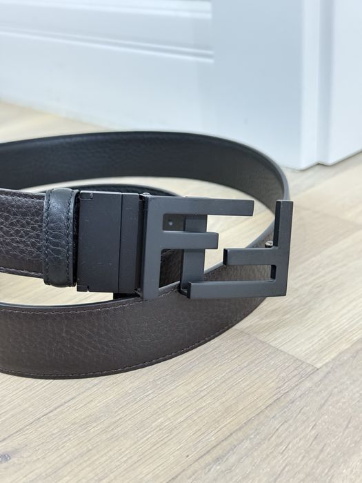 Curea Fendi la cutie neagra de piele 95cm