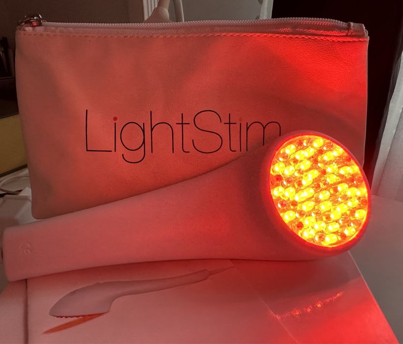Aparat antirid-LightStim for Wrinkles