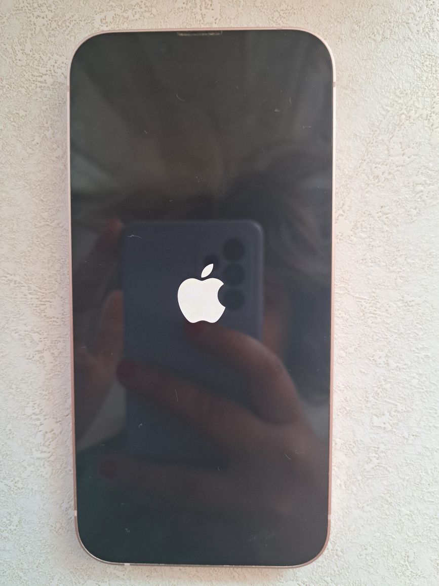 IPhone 13,  калъв, протектор и зарядно