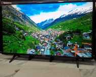 Телевизор TELEFUNKEN 50UA9006 / 4K UHD LED / Smart TV