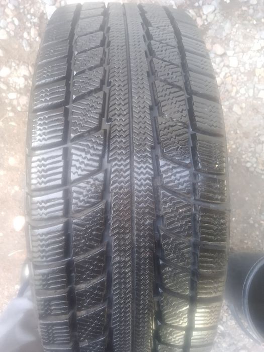 Шины зимние без щипов состояний как новая