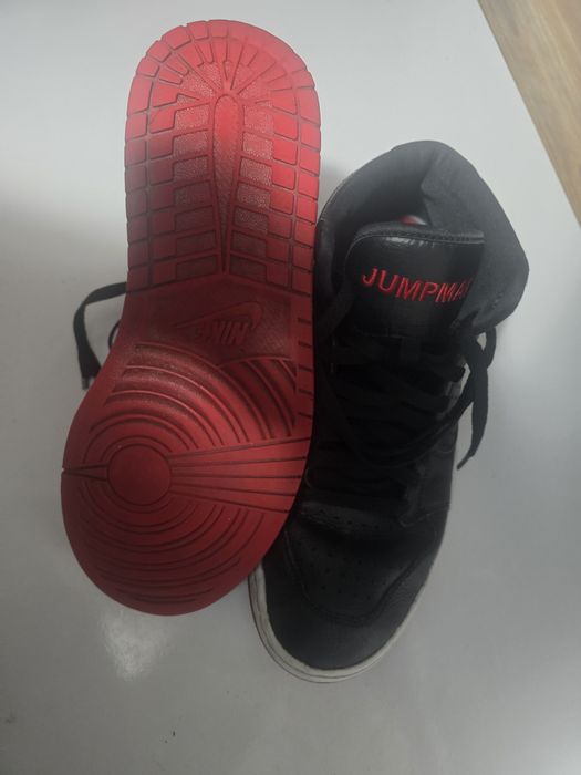 Adidasi Air Jordan Airman marimea 41