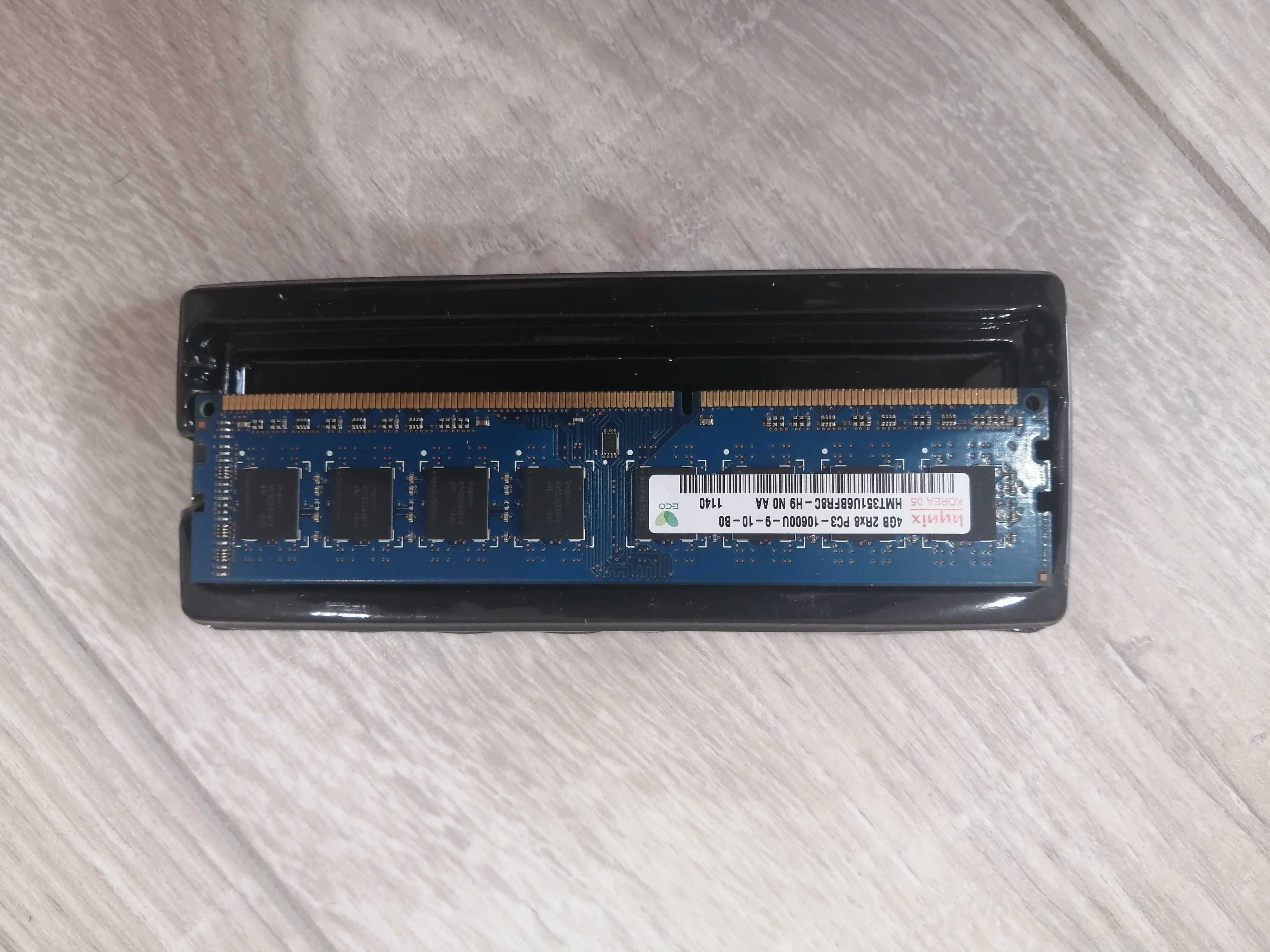 Оперативная память Hynix DDR3 4GB PC3-10600U, БУ.    Kingston DDR3 2GB