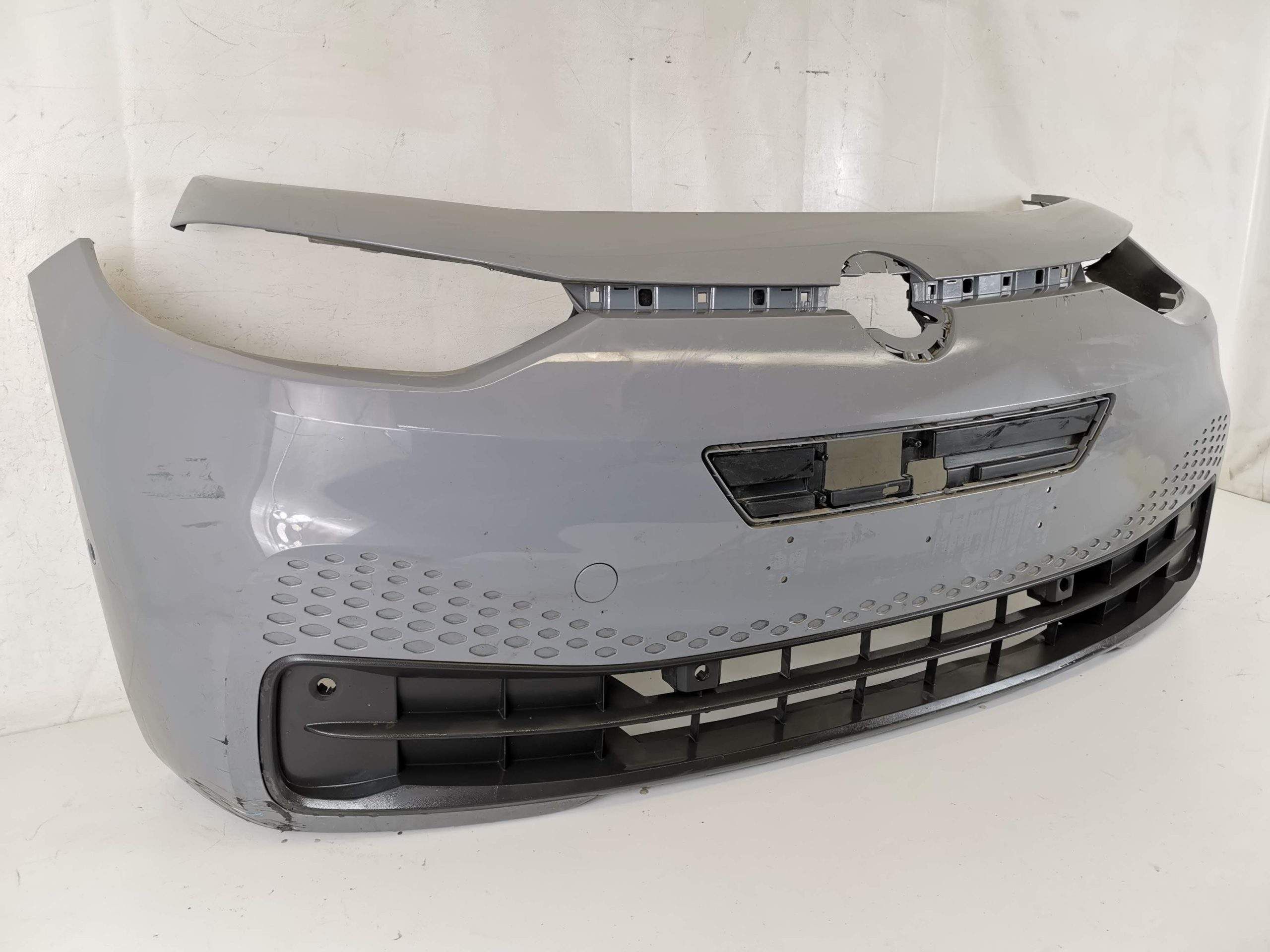 Предна броня с долна решетка Фолксваген ВВ ID.3 / Volkswagen VW ID.3 1