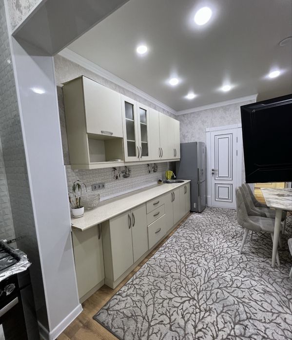 Аренда Ц14 Навоий куча Ҳитойга Йигитларга йоки шарийга берилади