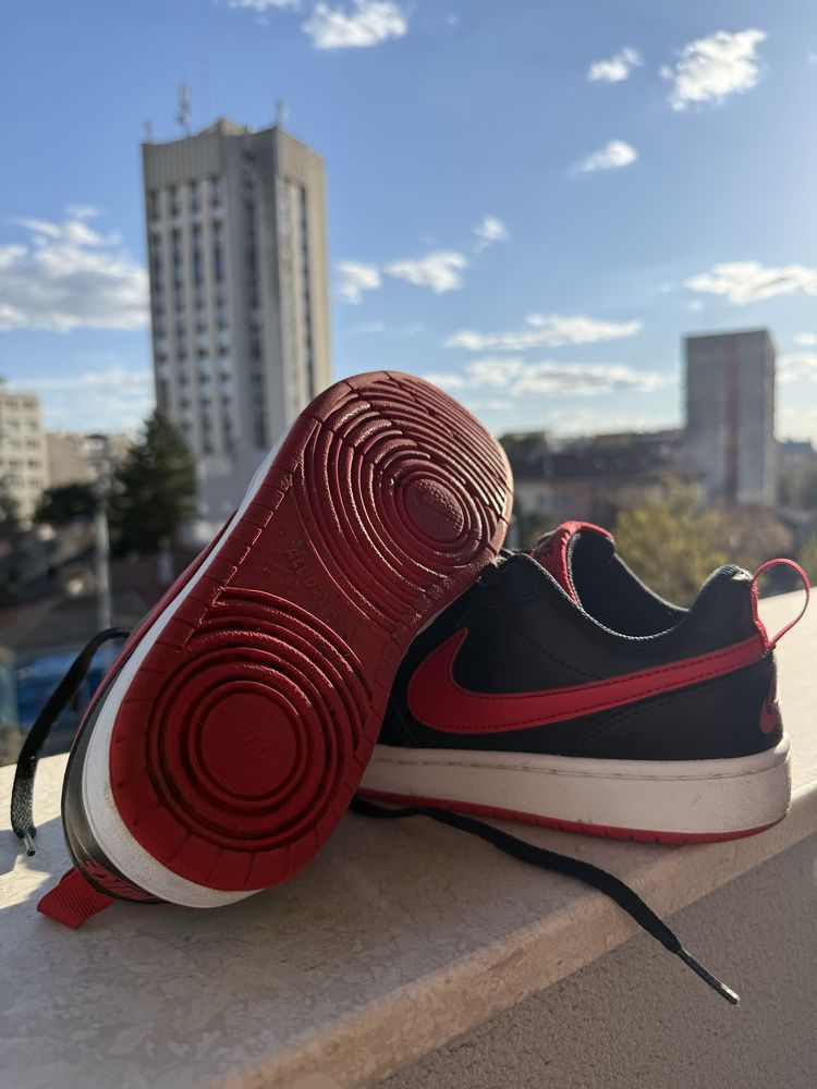 Nike Court Borough Low 2 (GS) Black/Red – размер US 5Y (EU 37,5)