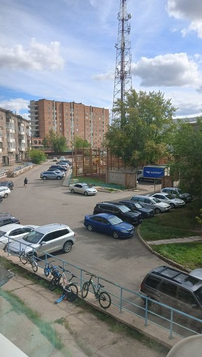 Продам 3х ком.квартиру 7мкр. 50д. на 2 этаже