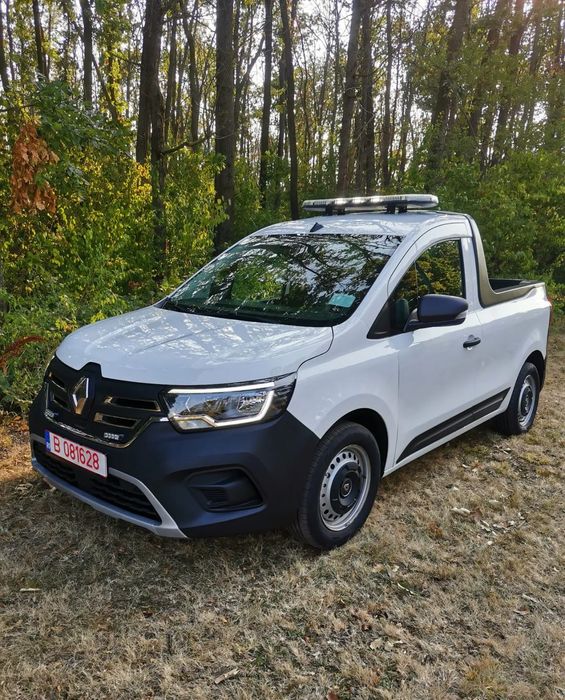 Renault Kangoo Autoutilitară nouă în garanție.