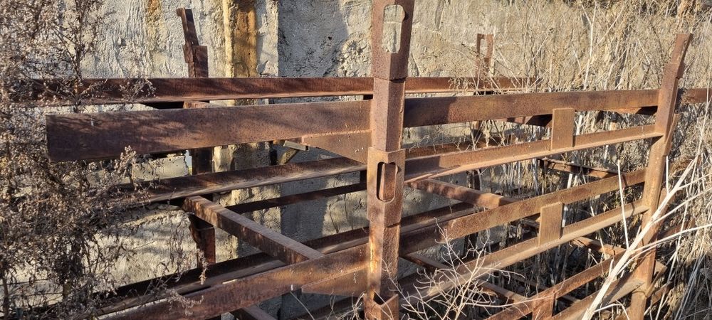 Продам стелажи для производства бетонокерамзитных блоков