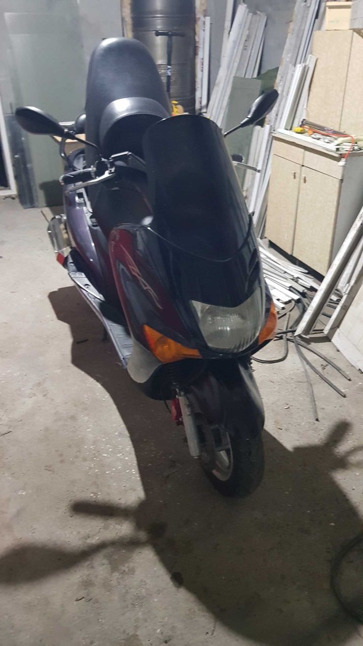 Скутер оригинал Yamaha magesty