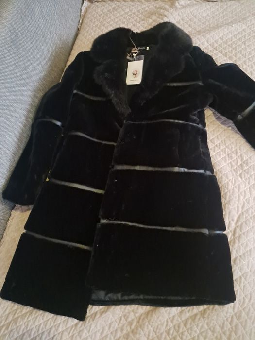 Продам шубу Мутон