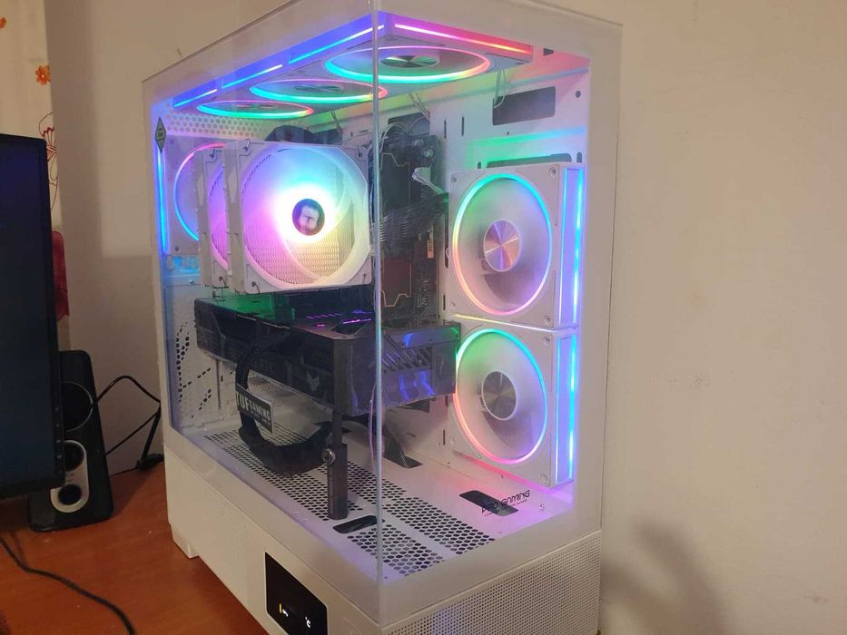 unitate pc ryzen 7 9800x3d cu amd rx 7800xt de 16 gb-noua alba