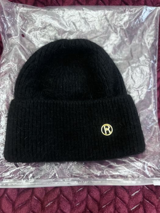 Продаю шапку новую