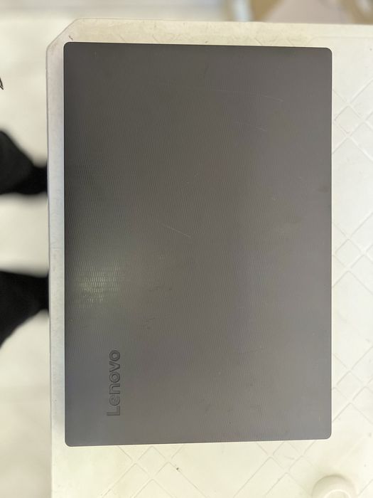 Lenovo нутбук 4гб оператив хотира 1тб доимий хотира холати зор