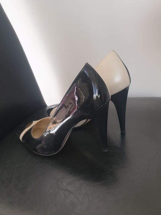Pantofi noi piele naturala superbi