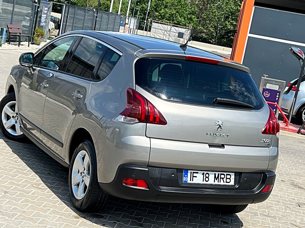 PEUJEOT 3008//1.6HDI//2014//Facelift//Autoamata//