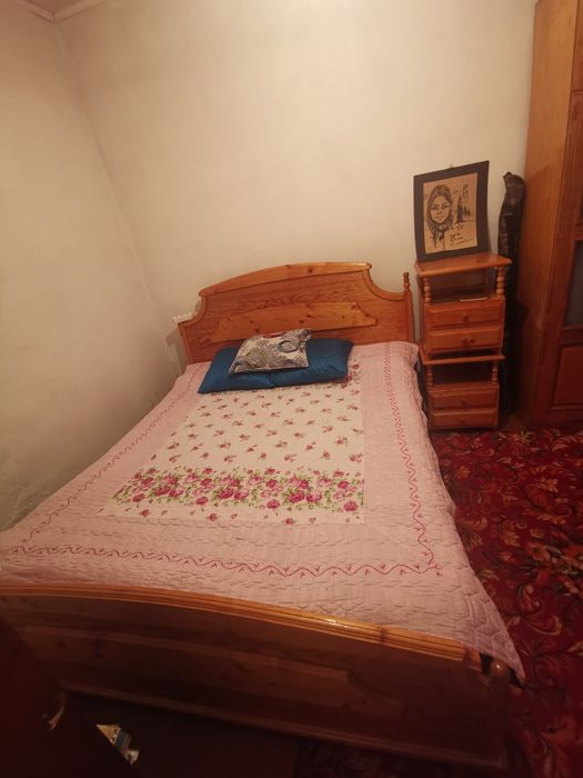 Продам кровать и зеркало