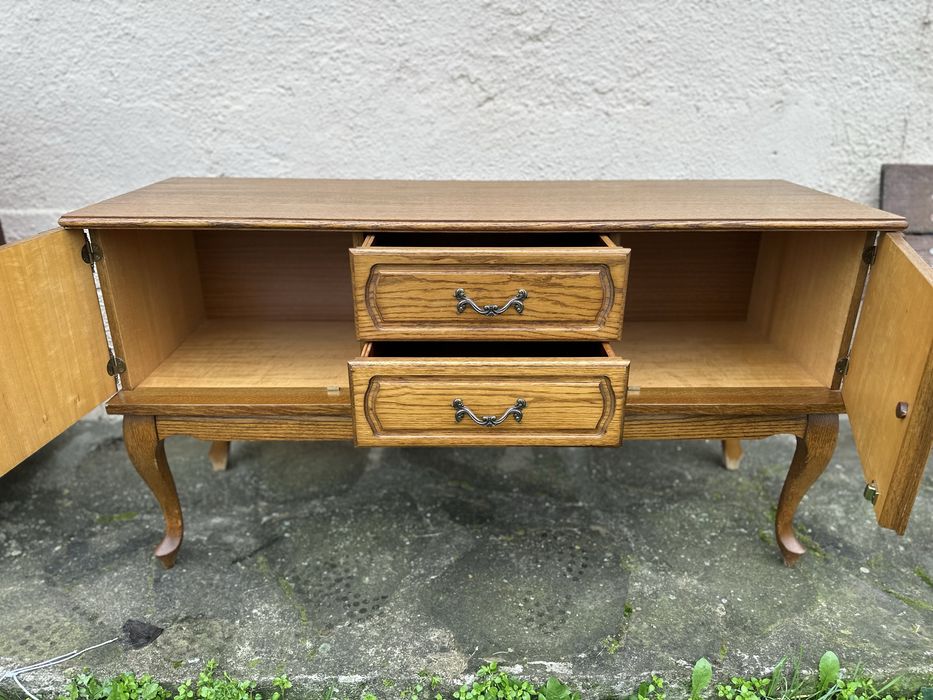 Конзола / ТВ шкаф / нисък бюфет, дъб