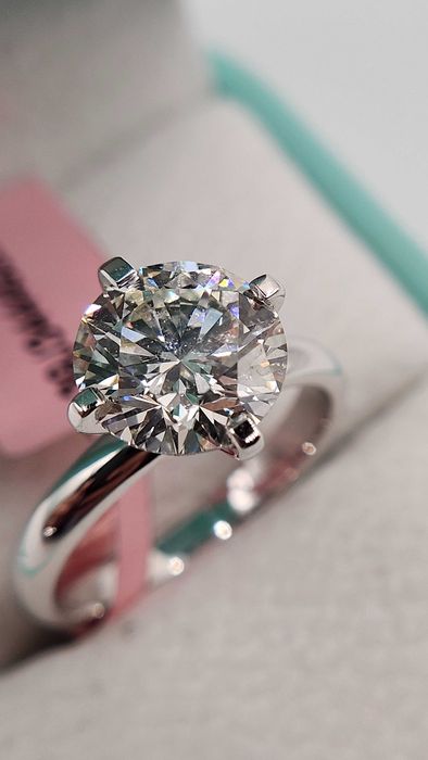 Inel cu diamant 2.99ct F-G / VS – Aur alb 14K – Certificat IGI