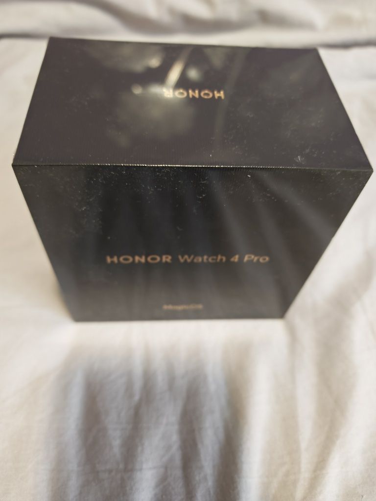 Vând ceas honor watch 4 pro NOU plus casti noi sigilate
