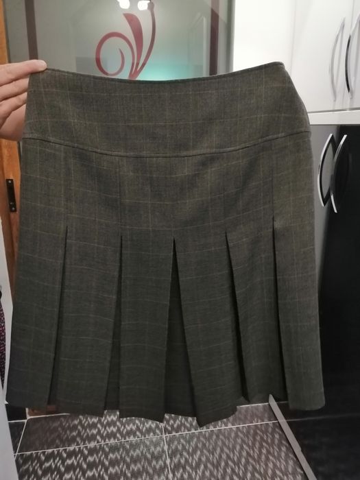 Fusta, mărime 44