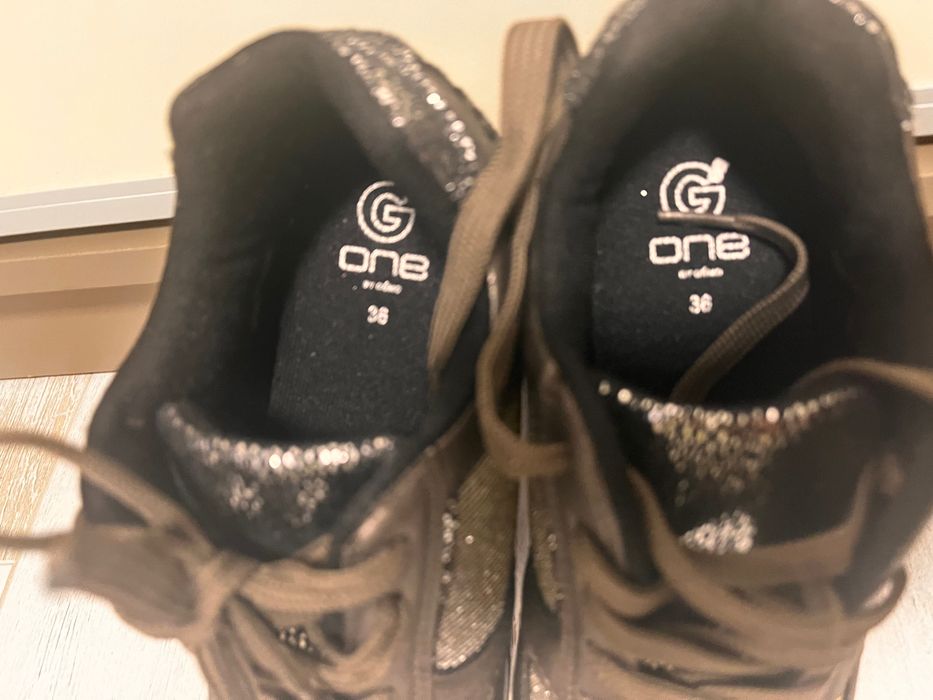 Дамски обувки за тесен крак