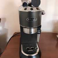 Нова кафе машина  De Longhi