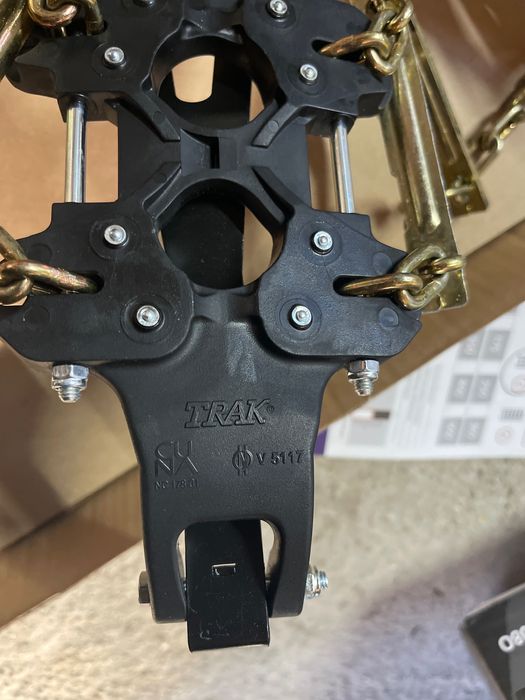 ВЕРИГИ ЗА SUV ДЖИПОВЕ И БУСОВЕ Вериги за SUV бусове и джипове !