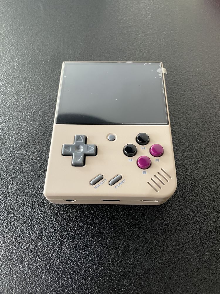 Ретро конзола Miyoo Mini Plus