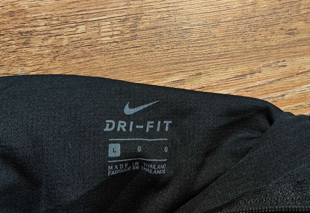 NIKE Dri Fit Оригинална дамска фланелка размер L