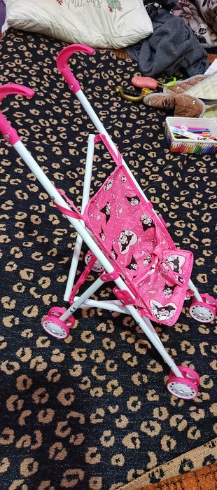 Коляска  для кукол в отличном состоянии