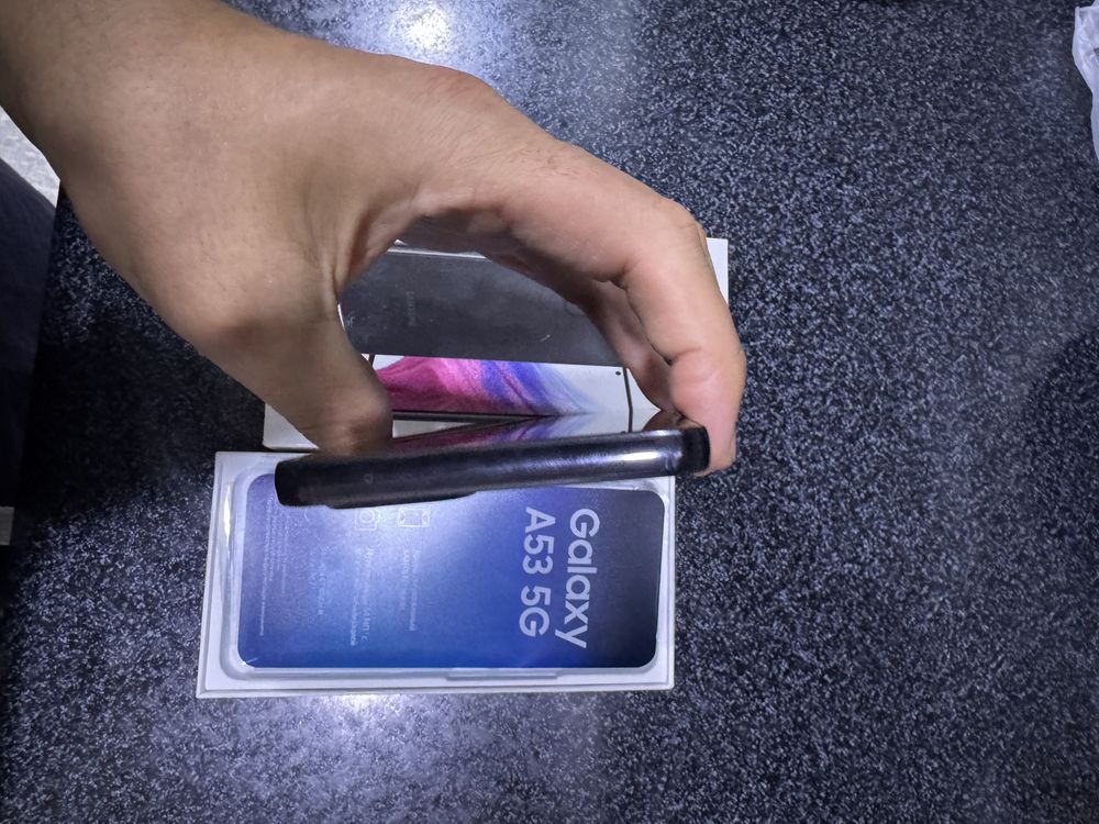 samsung a53 pamit 8.256g holati zor karopka dak bor