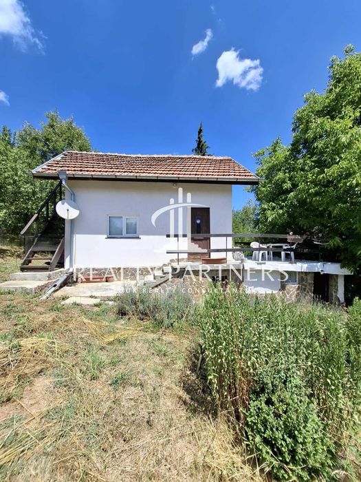 Продава се Къща в с. Ярославци, Област Перник - 60 кв.м за 582 €/кв.м - Снимка #1