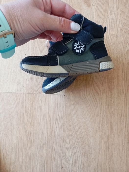Детски боти 25 номер