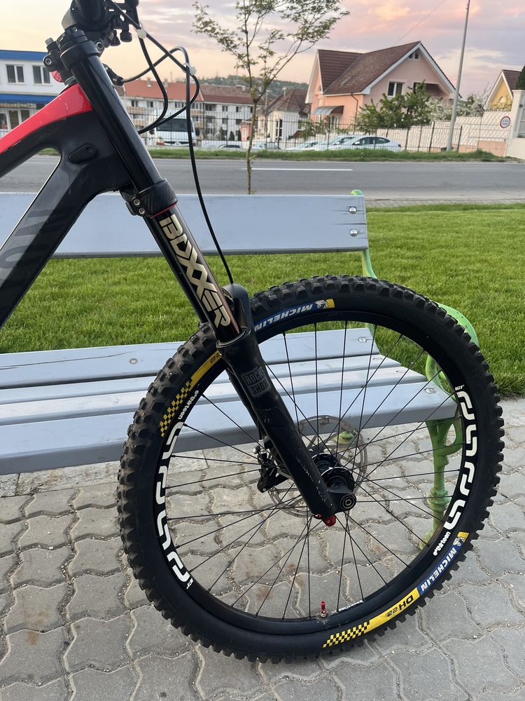 Canyon sender cf 8.0 carbon | schimb cu enduro