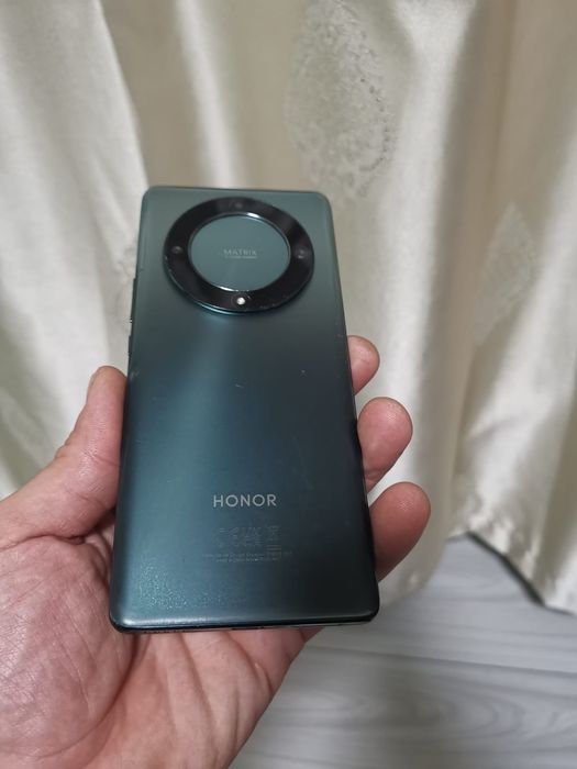 Schimb -Vand Honor magic 5 lite