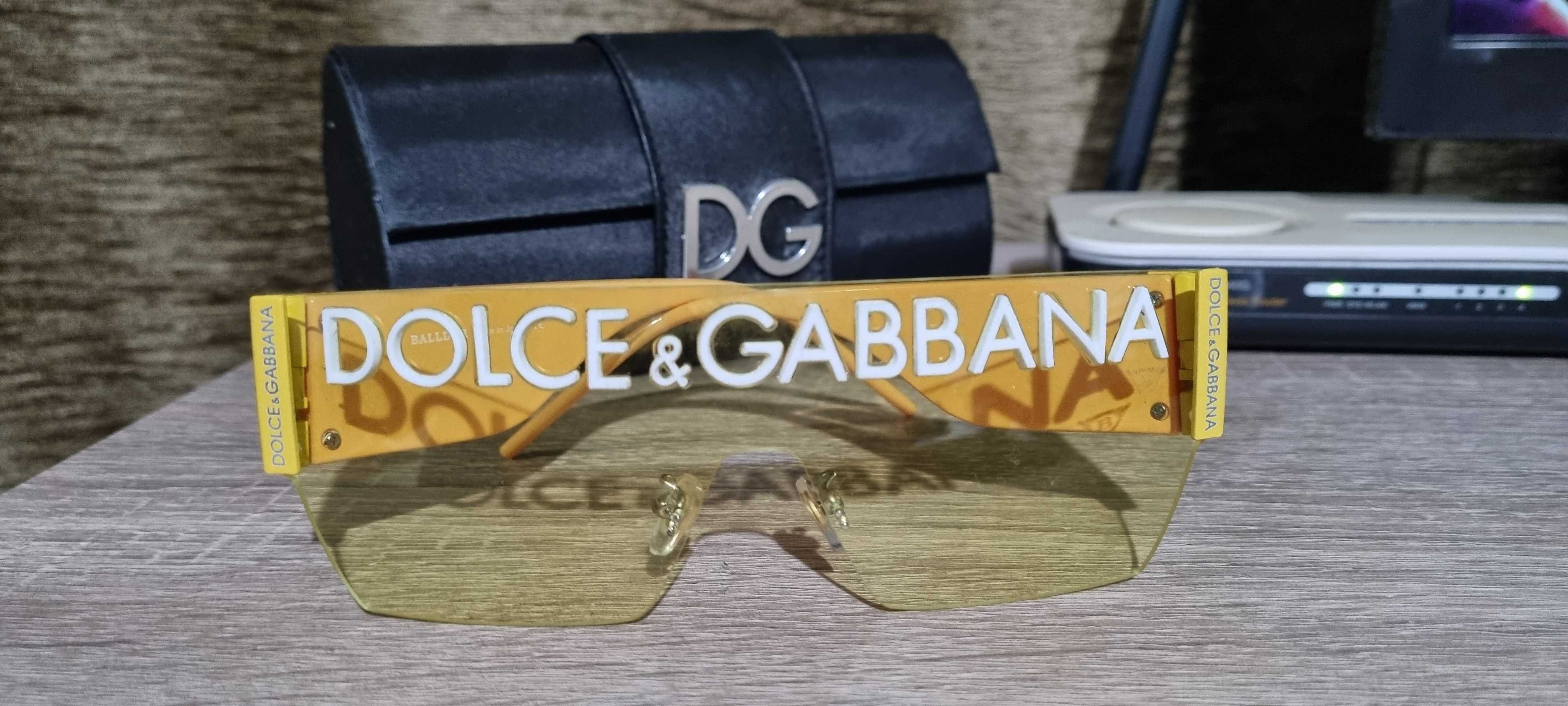 Продавам оргинални слънчеви очила уни секс..Dolce Gabbana