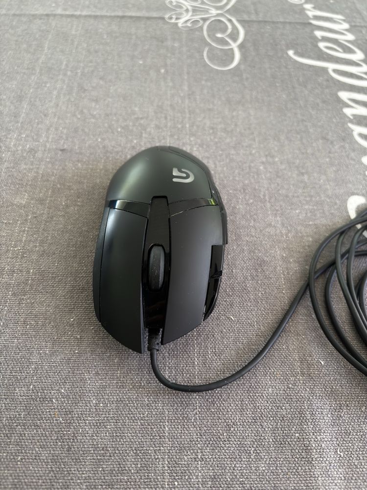 Mouse Logitech G402